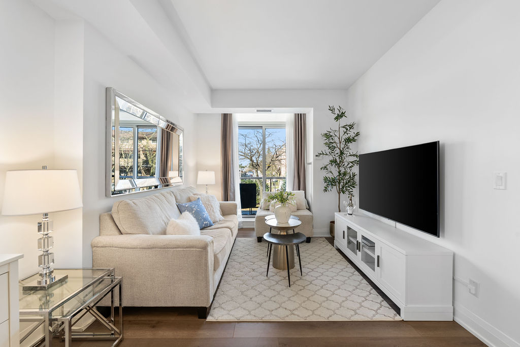 Sitting Room, 3655 Kingston, Scarborough Condo Staging