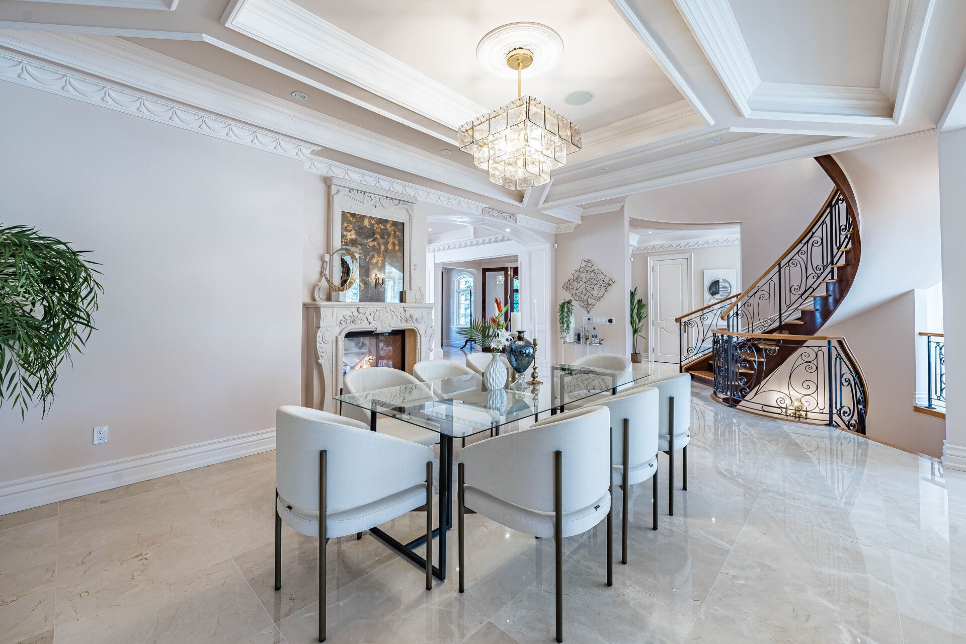 Dining Place, 61 York Rd, Toronto Home Staging