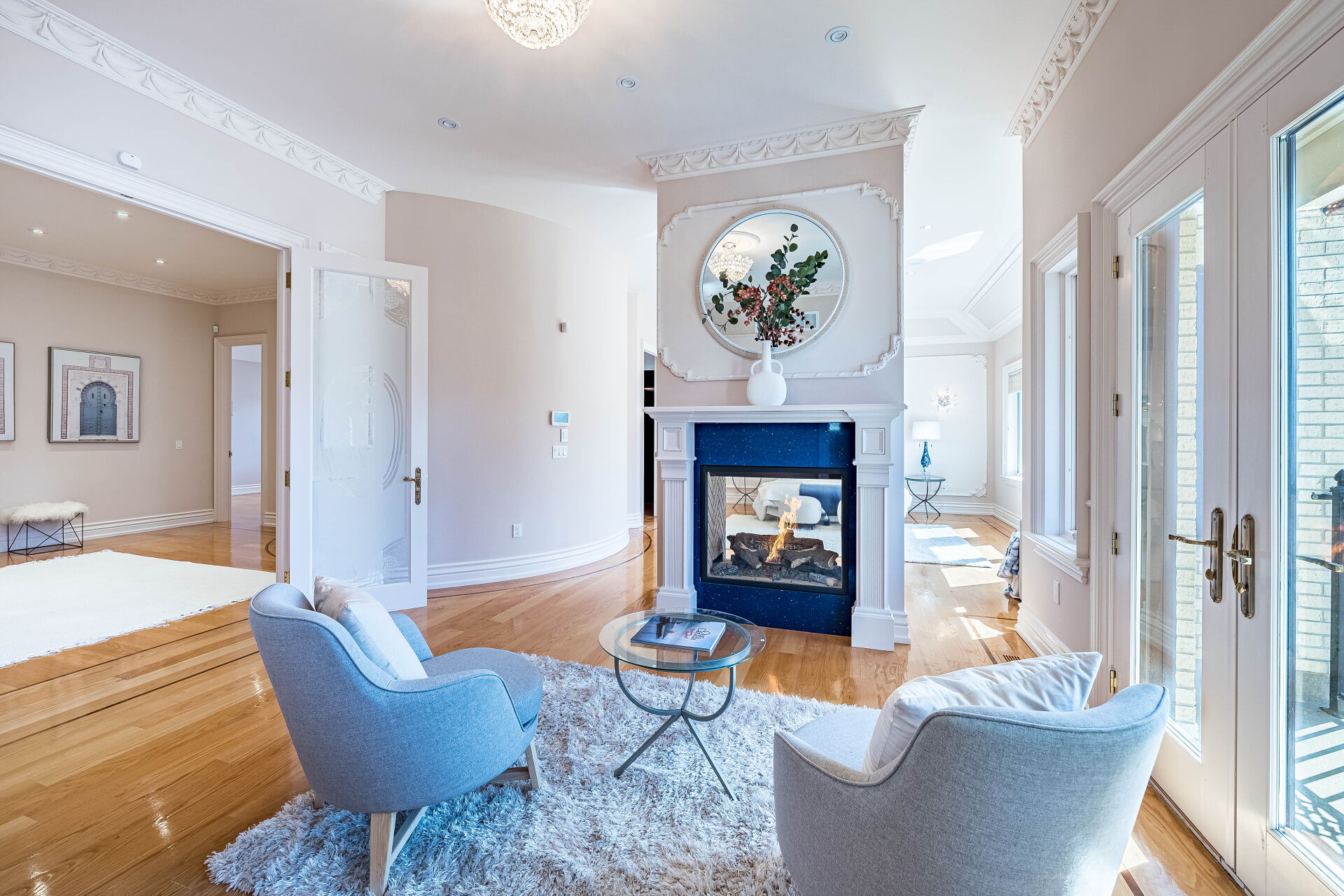 Fireplace Mantle Seats, 61 York Rd, Toronto Home Staging